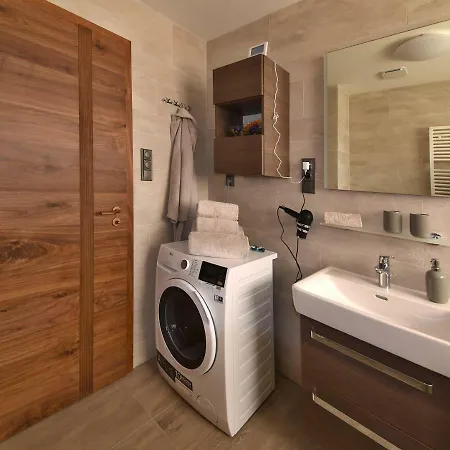 Apartment Adelka 104 With Private Whirlpool Špindlerŭv Mlýn